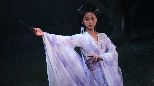 ladies-dont-tempt-my-immortality-viet-hoa