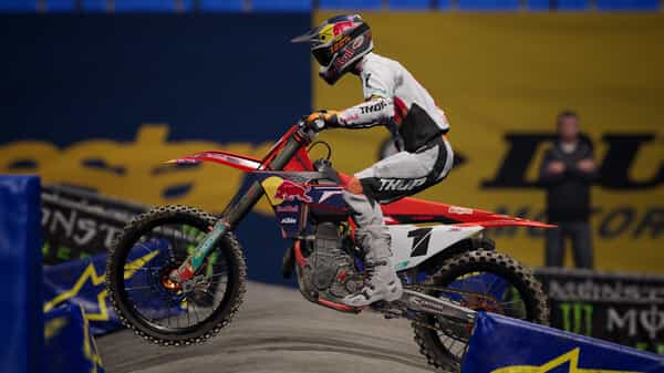 monster-energy-supercross-the-official-videogame-6