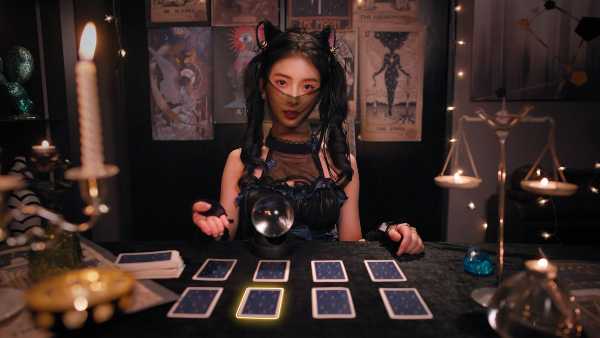 my-robot-girlfriend-viet-hoa